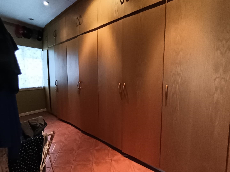 4 Bedroom Property for Sale in Park West Free State